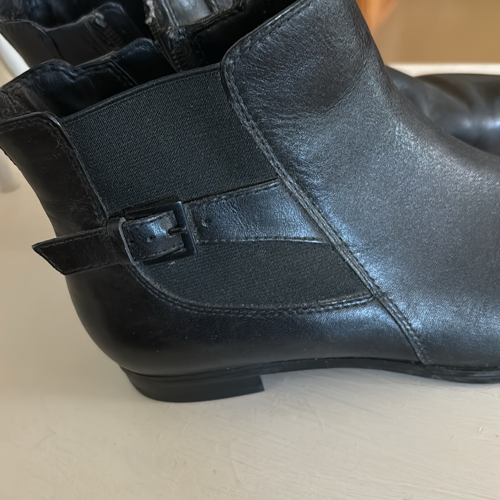 Leather ankle boots